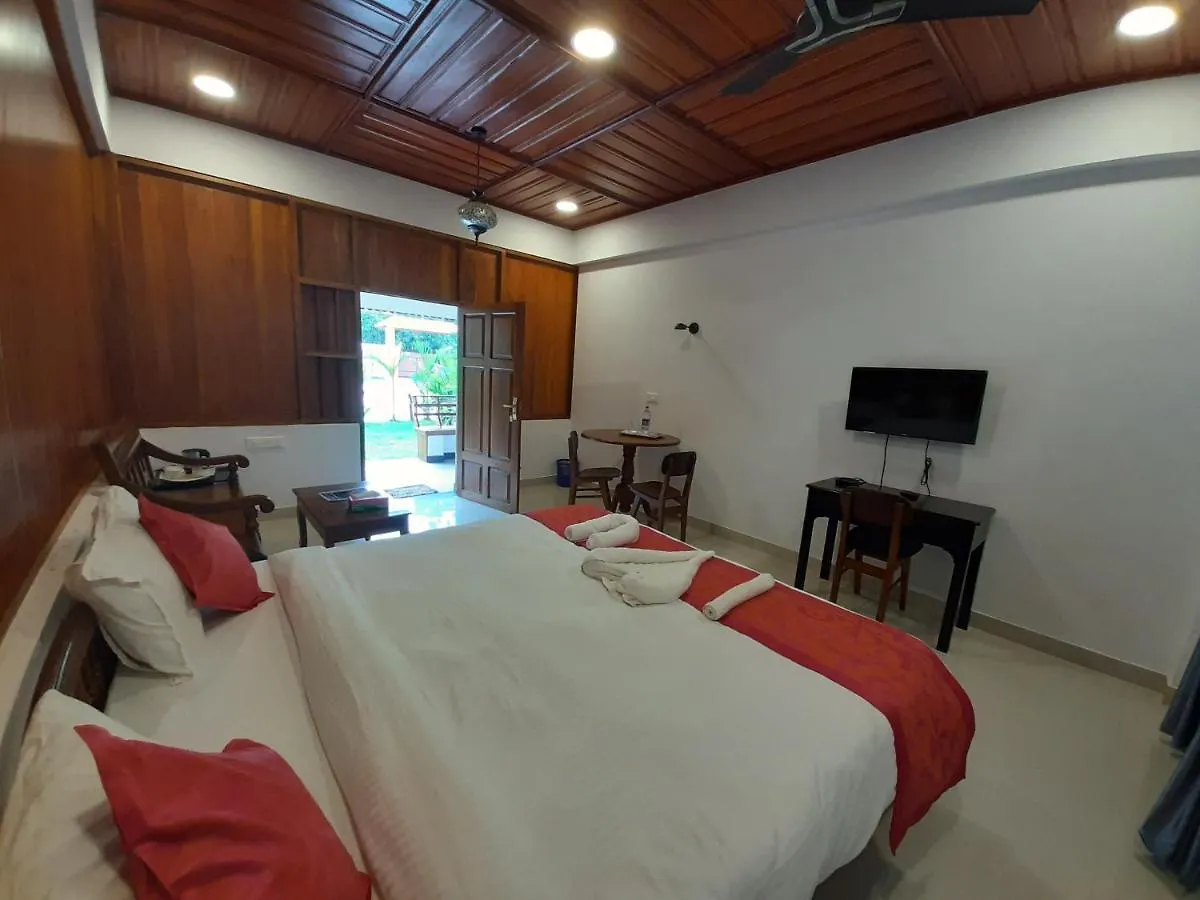 Hotel Sun View Beach Resort Varkala